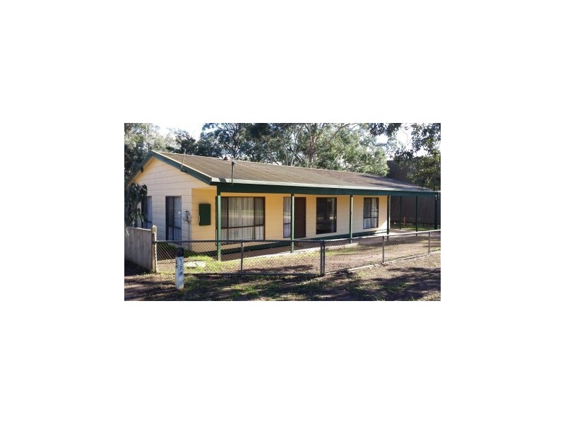 8 McAlister Drive, Coongulla VIC 3860