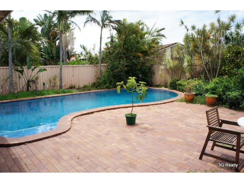 Mermaid Waters QLD 4218