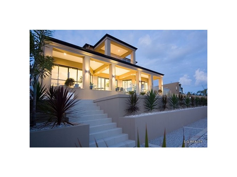 149 Sir Bruce Blvd, Benowa Waters QLD 4217
