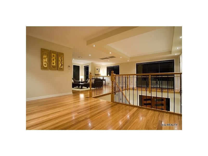 149 Sir Bruce Blvd, Benowa Waters QLD 4217