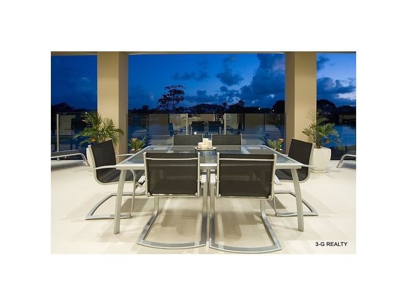 149 Sir Bruce Blvd, Benowa Waters QLD 4217