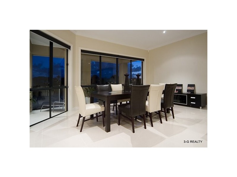 149 Sir Bruce Blvd, Benowa Waters QLD 4217