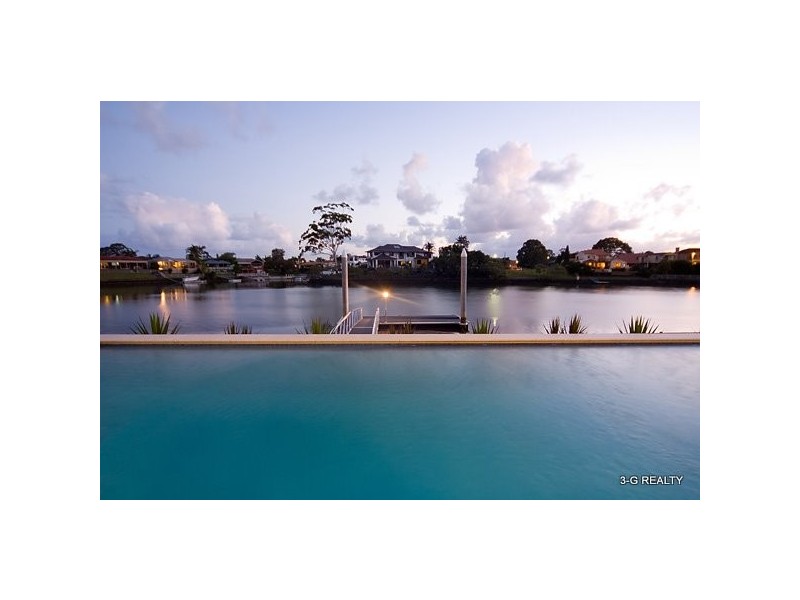 149 Sir Bruce Blvd, Benowa Waters QLD 4217
