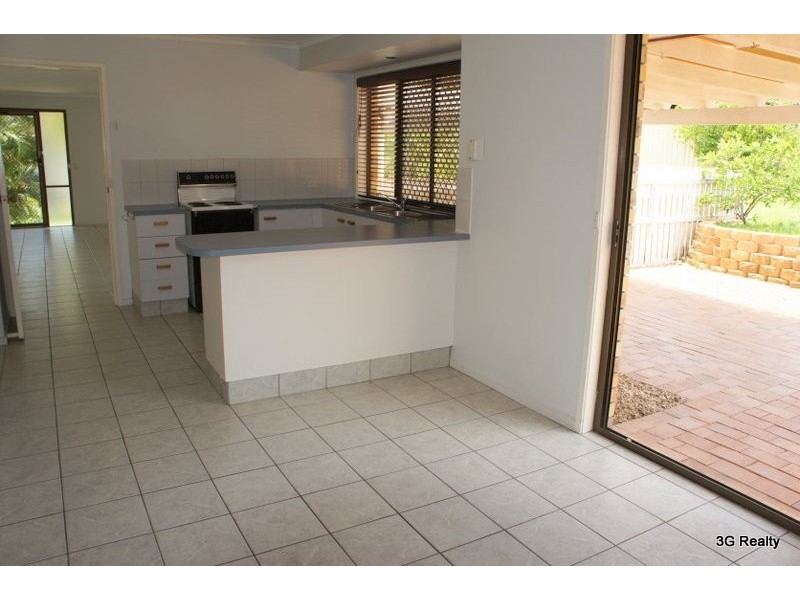 48 Bosun Prade, Ashmore QLD 4214