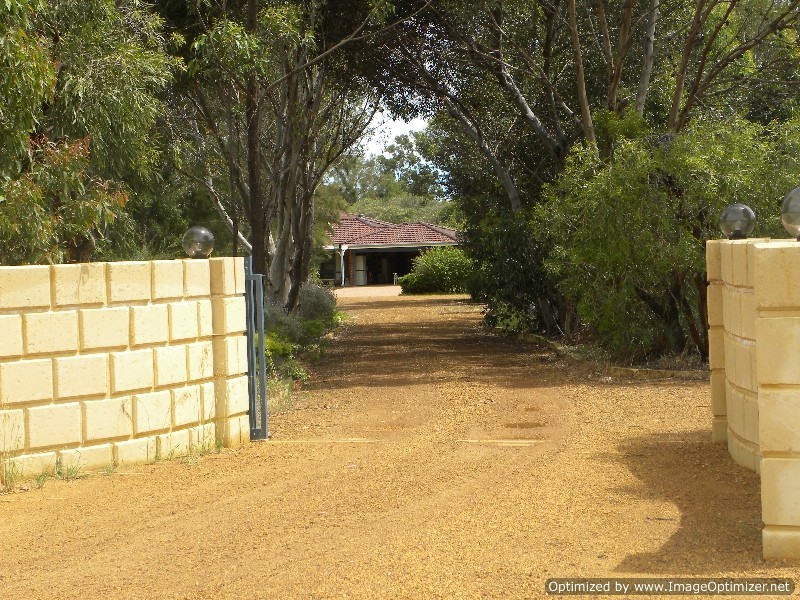 75 Blackbutt Grove, Gabbadah WA 6041