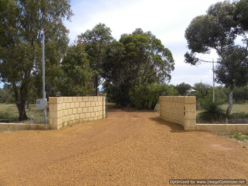 75 Blackbutt Grove, Gabbadah WA 6041