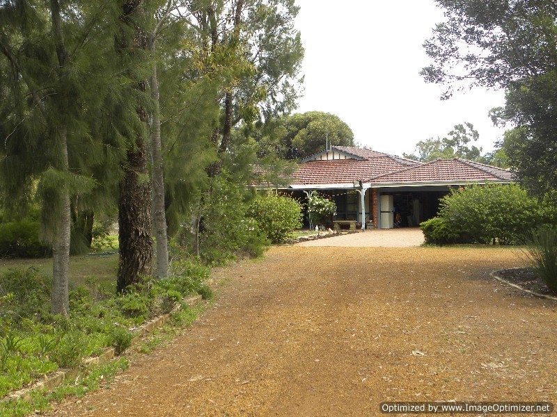 75 Blackbutt Grove, Gabbadah WA 6041