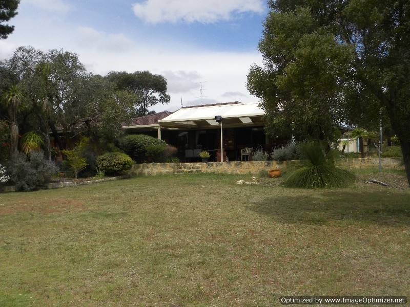 75 Blackbutt Grove, Gabbadah WA 6041