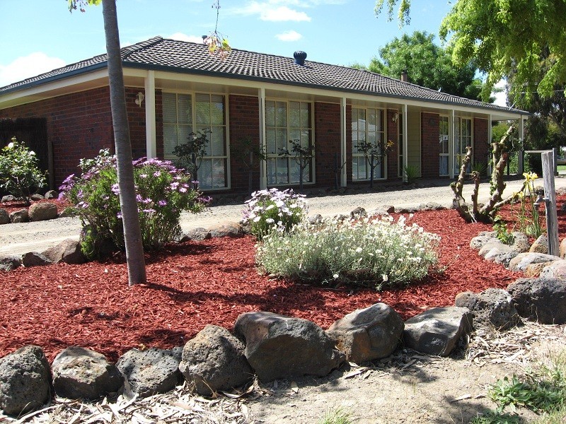 3 Ash Court, Romsey VIC 3434