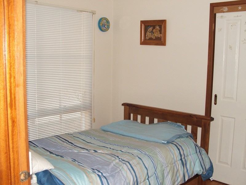 3 Ash Court, Romsey VIC 3434
