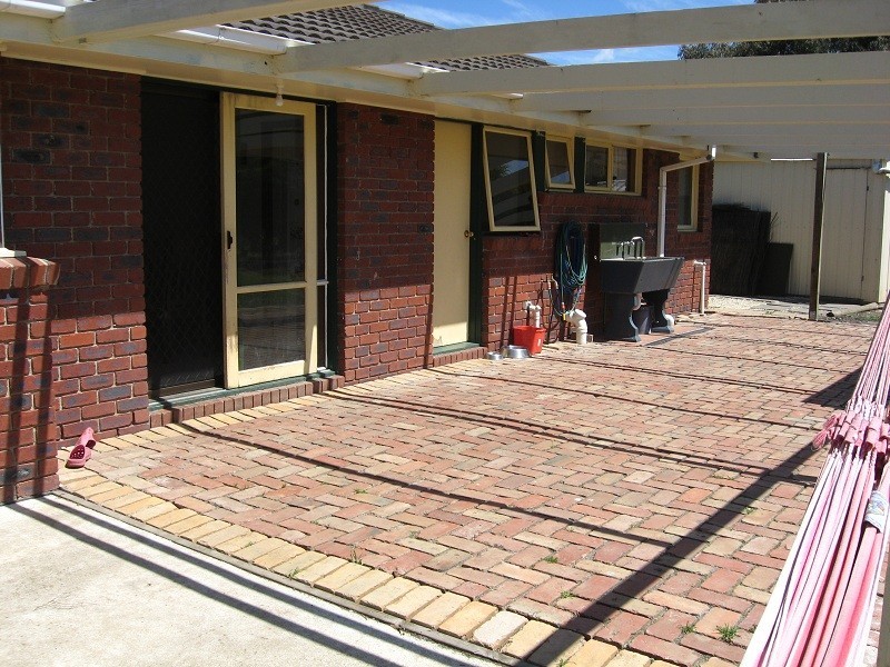 3 Ash Court, Romsey VIC 3434