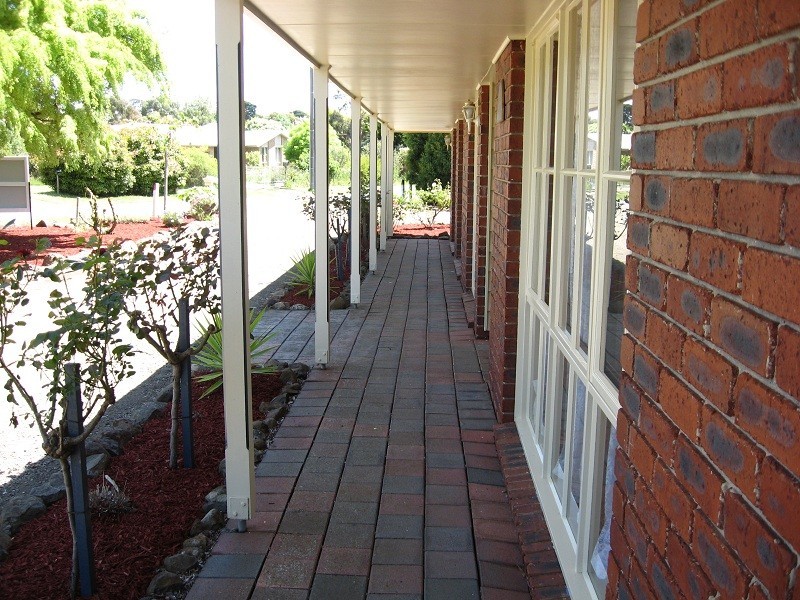 3 Ash Court, Romsey VIC 3434