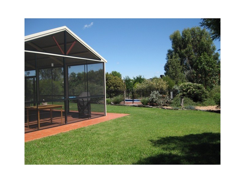 9 Wicklow Court, Goondiwindi QLD 4390