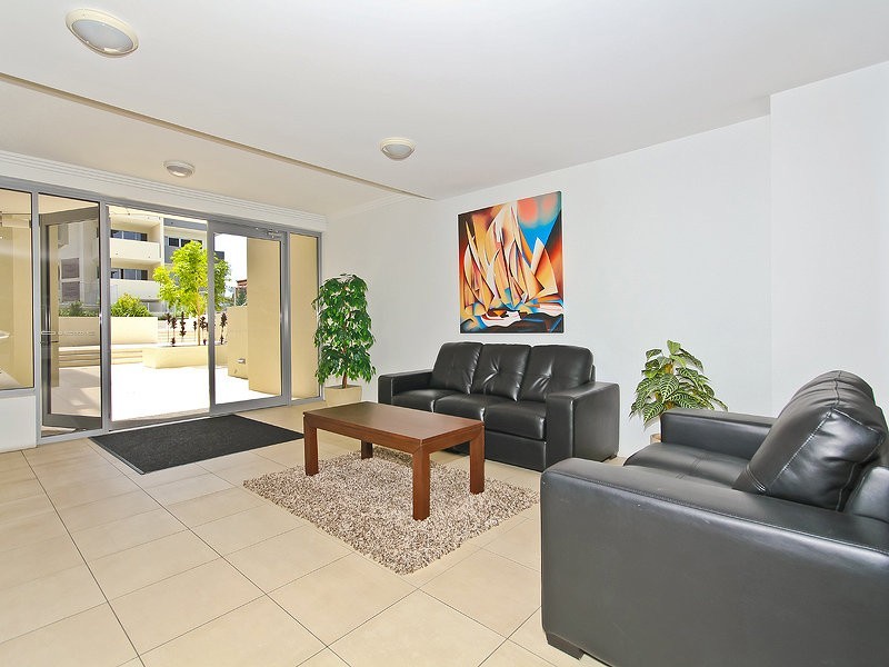 6/150 Middle Street, Cleveland QLD 4163