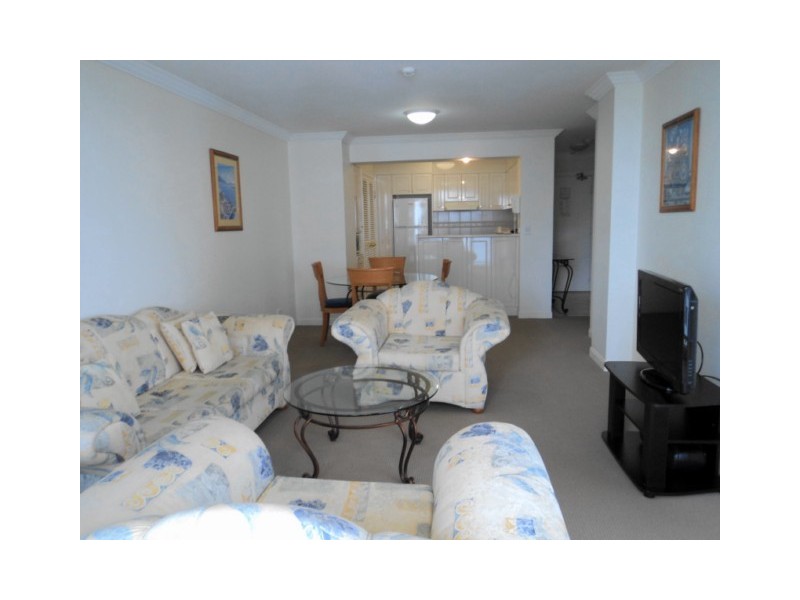 -/24 Queensland Avenue, Broadbeach QLD 4218