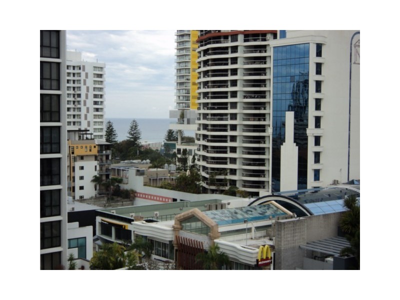 -/24 Queensland Avenue, Broadbeach QLD 4218