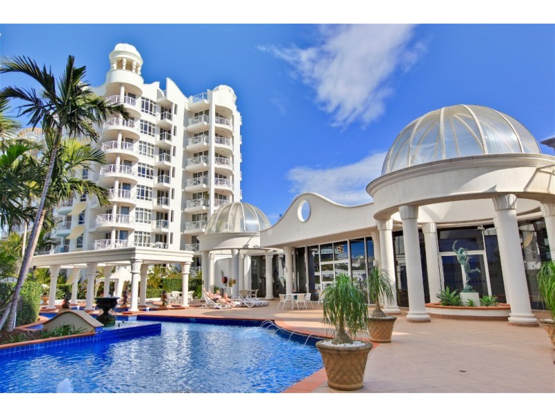 -/24 Queensland Avenue, Broadbeach QLD 4218