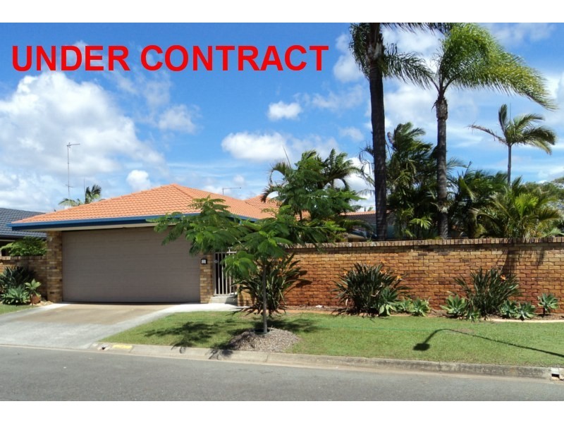 9 Tartan Court, Mermaid Waters QLD 4218