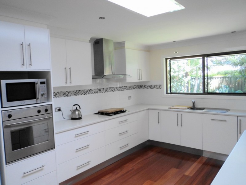 9 Tartan Court, Mermaid Waters QLD 4218