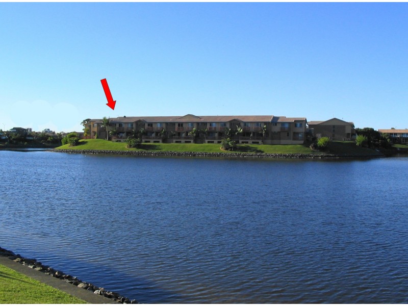 6 Lowood Court, Varsity Lakes QLD 4227