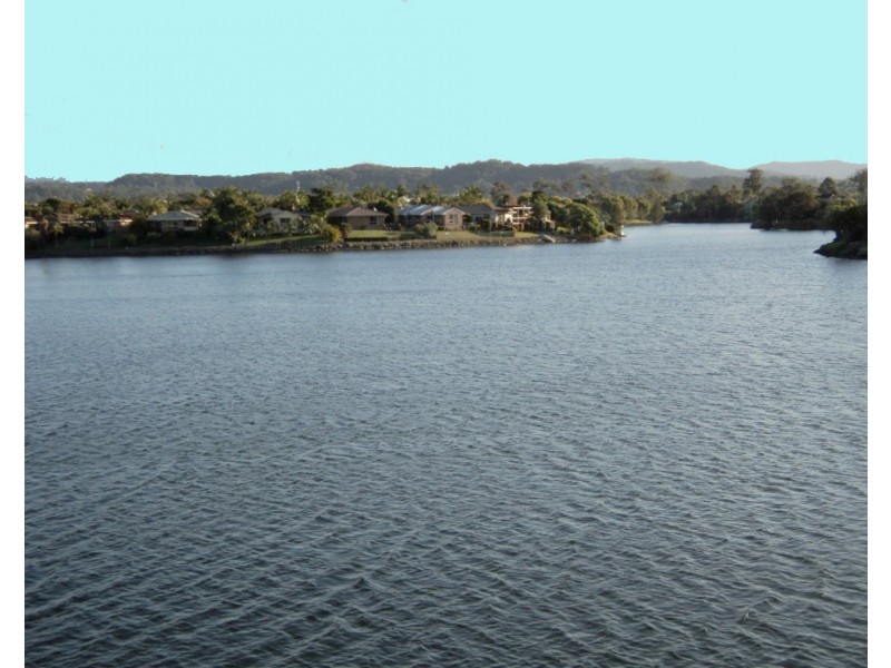 6 Lowood Court, Varsity Lakes QLD 4227