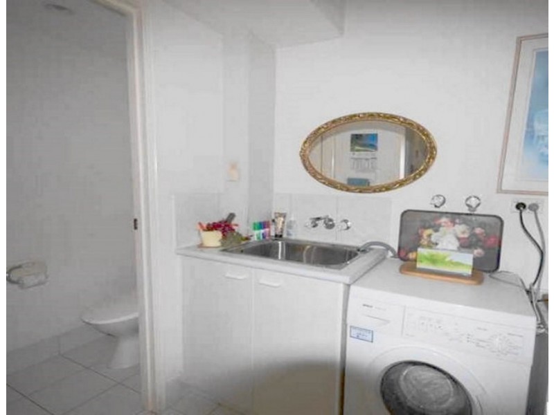 4 Lowood Court, Varsity Lakes QLD 4227