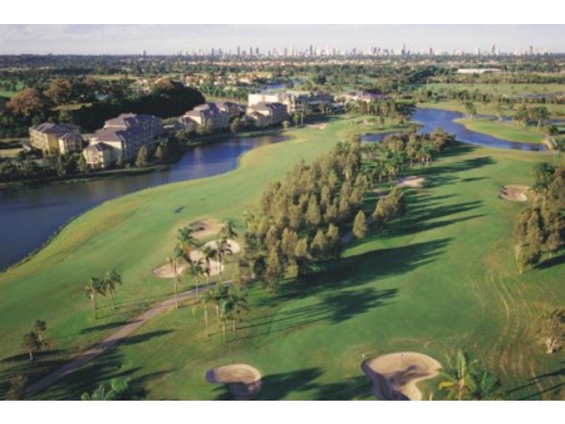 5106/64 Palm Meadows Drive, Carrara QLD 4211