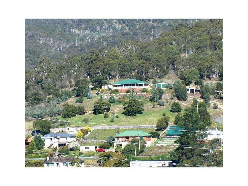 1327a Lyell Highway, New Norfolk TAS 7140