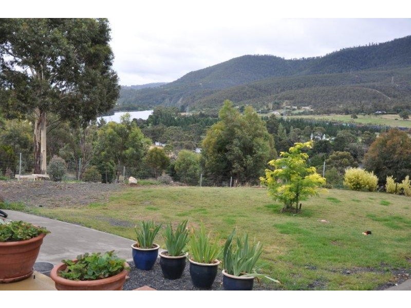 1327a Lyell Highway, New Norfolk TAS 7140