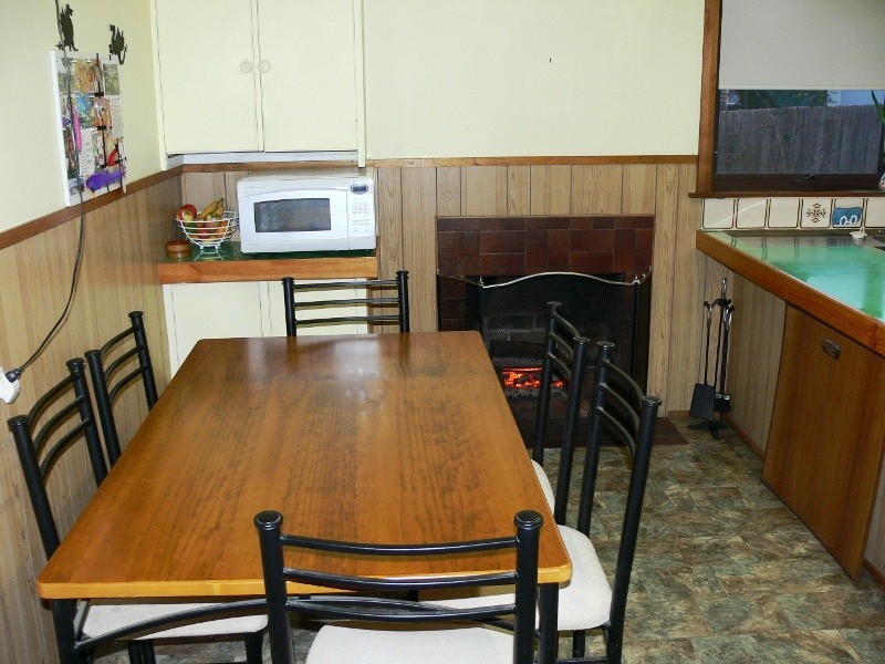 4 Norfolk Avenue, New Norfolk TAS 7140