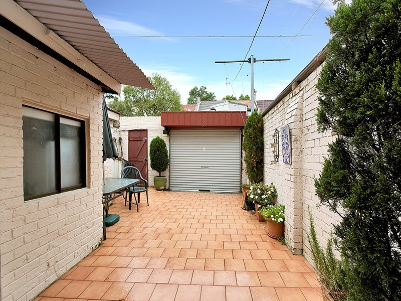 276 Chalmers Street, Redfern NSW 2016