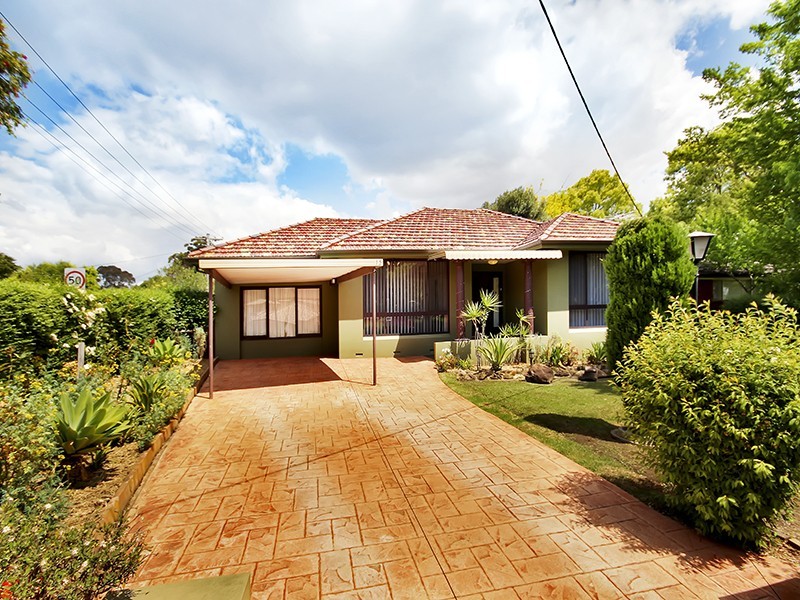 15 Kings Road, Ingleburn NSW 2565