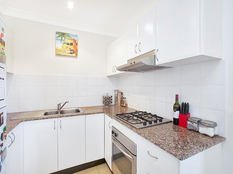 11/2-4 Fenton Avenue, Maroubra NSW 2035