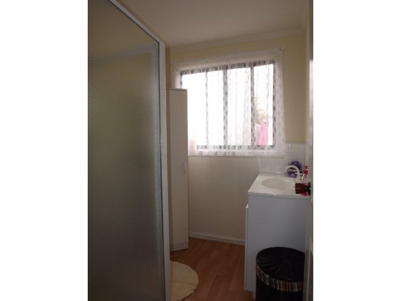 9 Pruden St, Moe VIC 3825