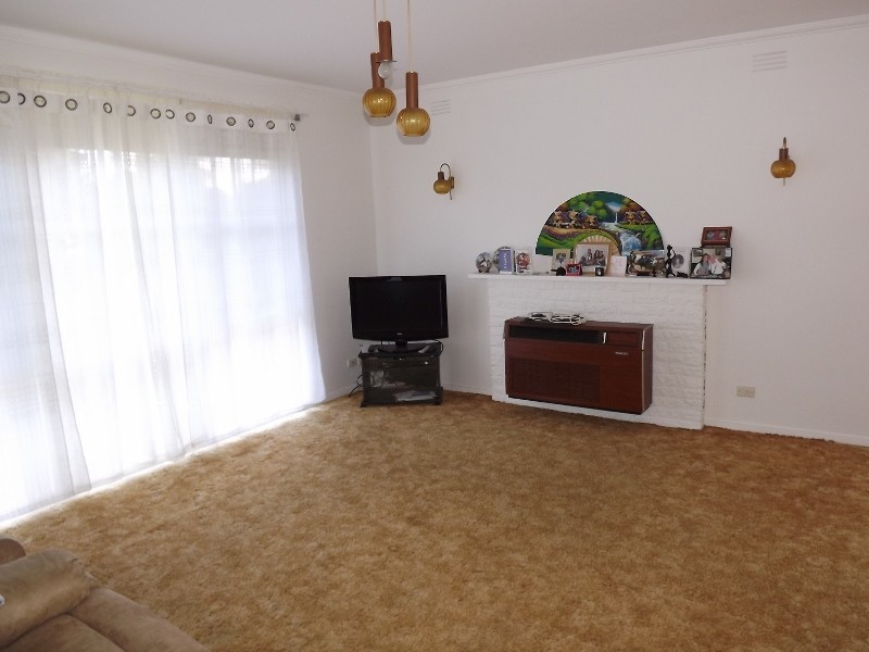 9 Gladstone street, Moe VIC 3825
