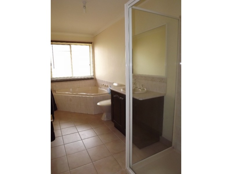 55 King Street, Moe VIC 3825