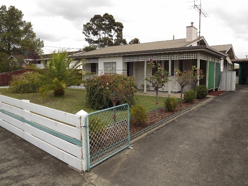 56 Boolarra Avenue, Newborough VIC 3825