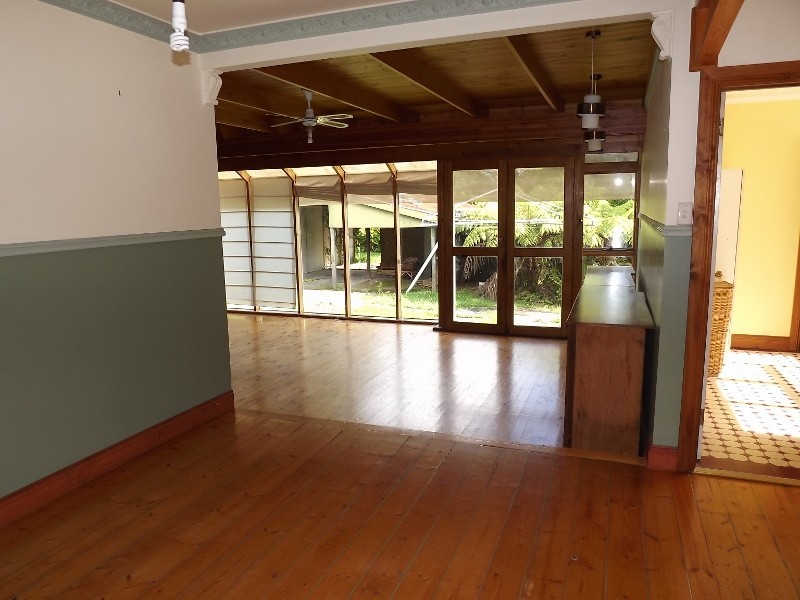18 Gladstone St, Moe VIC 3825