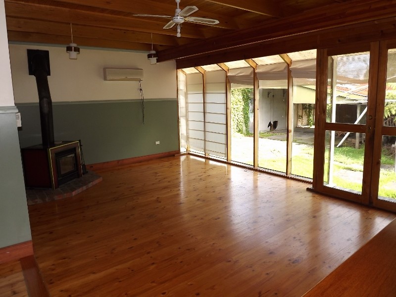 18 Gladstone St, Moe VIC 3825