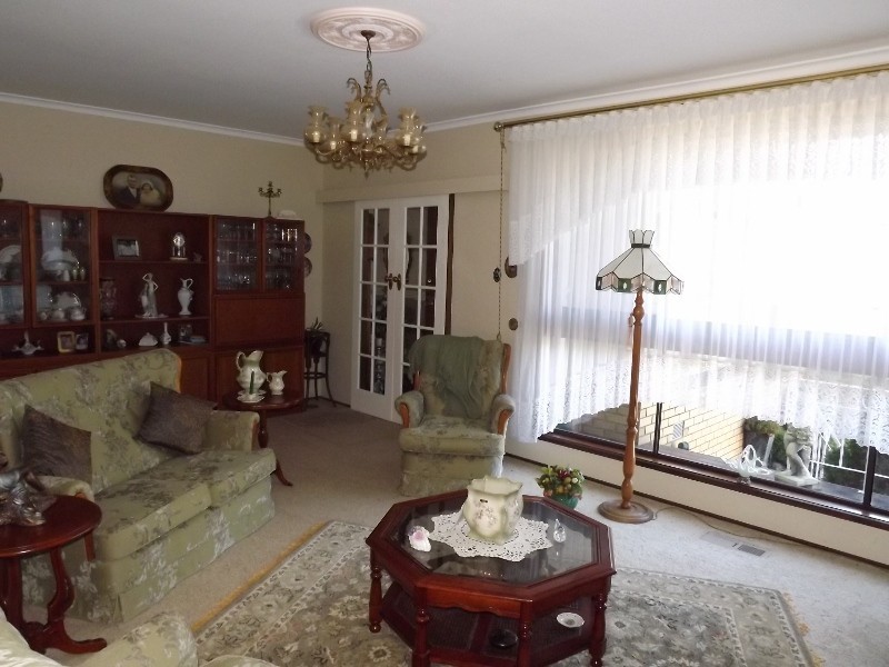 2 Tovell street, Newborough VIC 3825