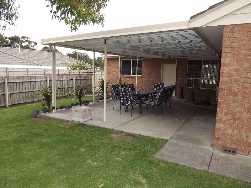 4 Furnell street, Newborough VIC 3825