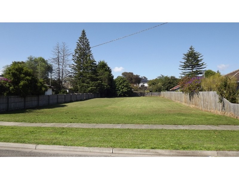 74 Monash Road, Newborough VIC 3825