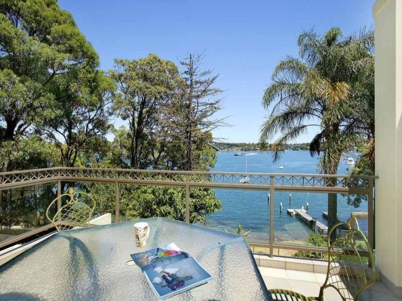 51 Wybalena Road, Hunters Hill NSW 2110