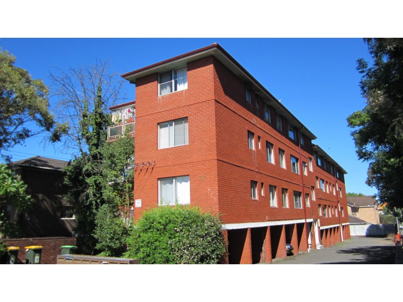 9/17 The Crescent, Berala NSW 2141