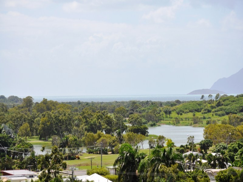 13-15 Tynwald Ave, Bowen QLD 4805
