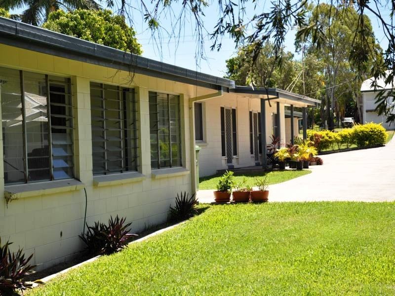 3/57 Poole Street, Bowen QLD 4805