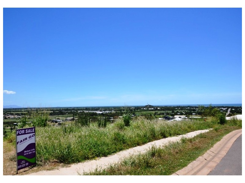 32 Tynwald Ave, Bowen QLD 4805