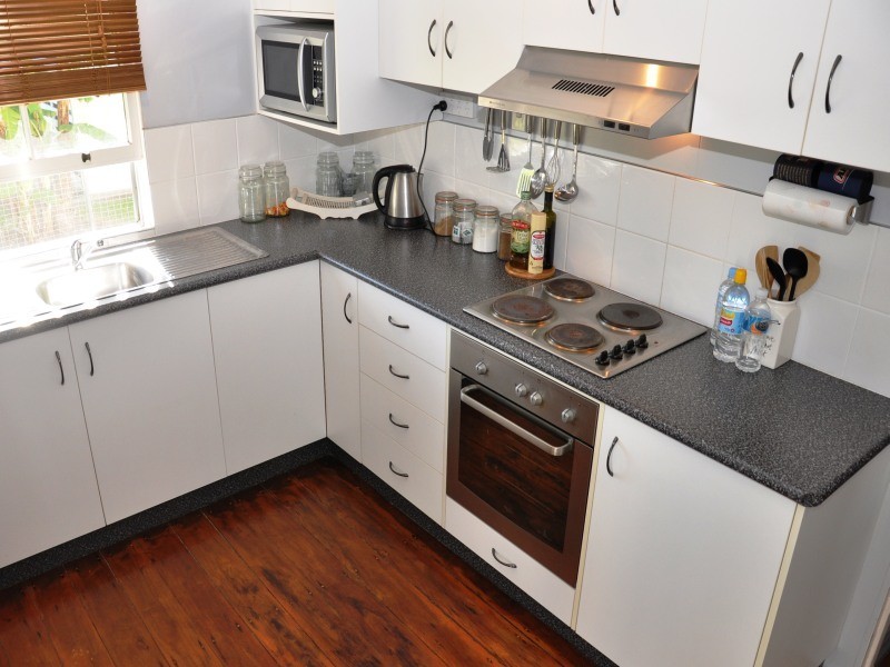 90 Powell Street, Bowen QLD 4805