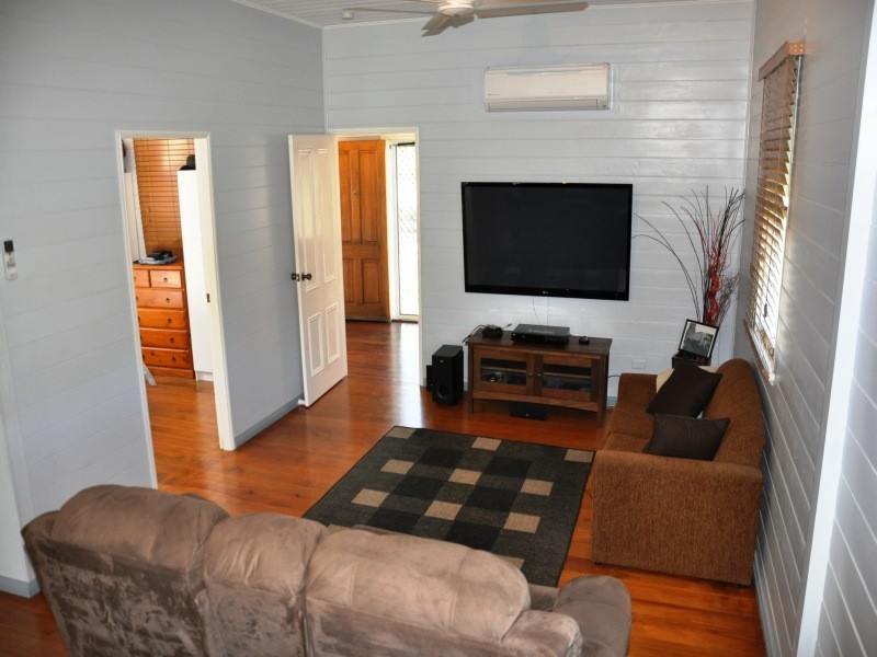 90 Powell Street, Bowen QLD 4805