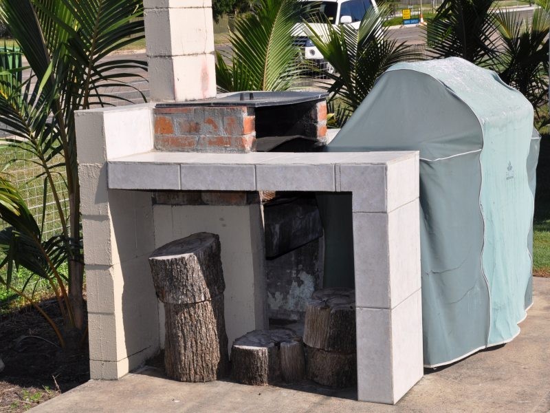 90 Powell Street, Bowen QLD 4805